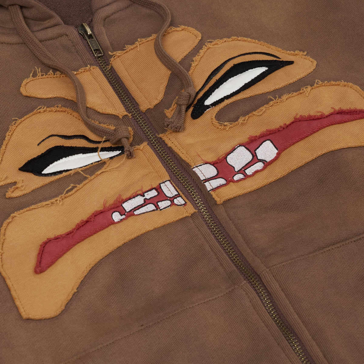 Clayface Face Hoodie [Brown] – face detail